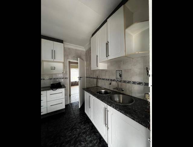 3 BEDROOM HOUSE FOR SALE IN ELSPARK